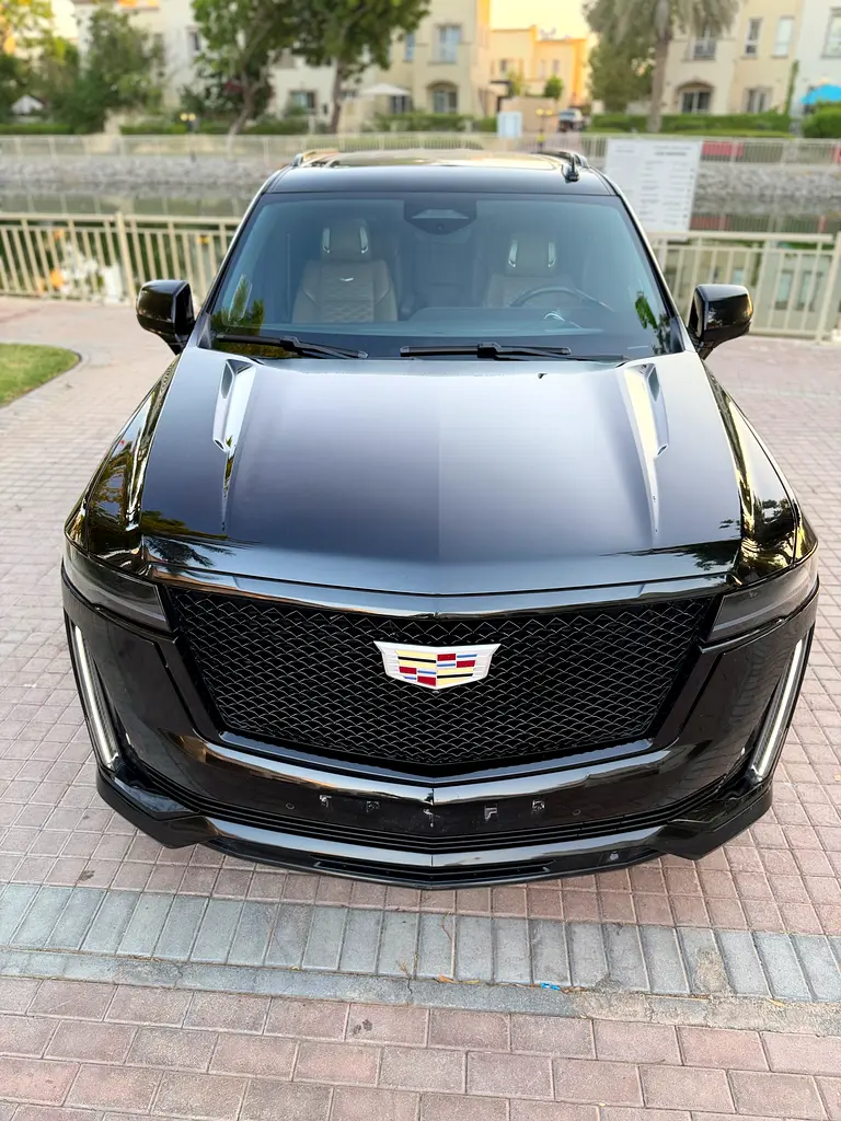2022 Cadillac Escalade Sport Platinum | GCC Specs | Low Mileage - Image 7