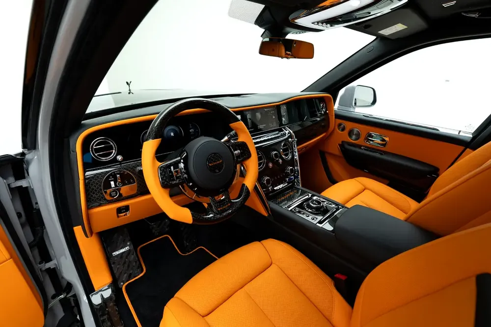 2026 ROLLS ROYCE CULLINAN BY MANSORY | GCC | WARRANTY & SERVICE | FULL CARBON - Image 13