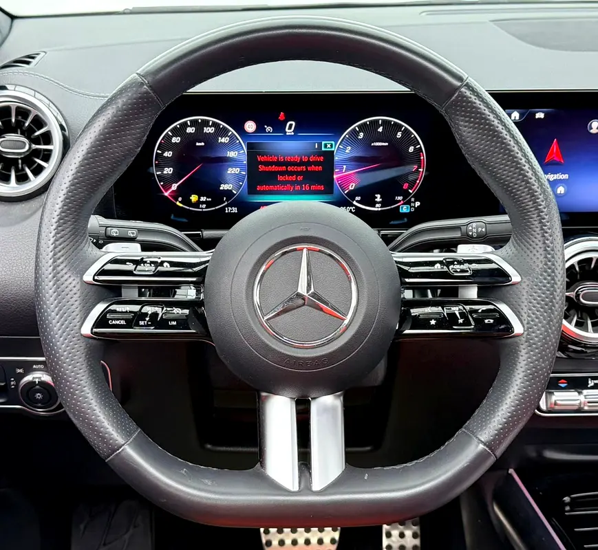 2025 Mercedes Benz GLA200 Premium Plus, 2029 MB Warranty, 2028 MB Service Pack, Fully Loaded, GCC - Image 15