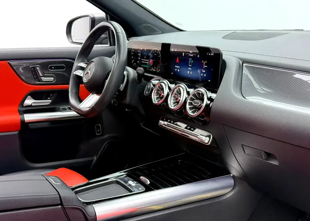 2025 Mercedes Benz GLA200 Premium Plus, 2029 MB Warranty, 2028 MB Service Pack, Fully Loaded, GCC - Image 7