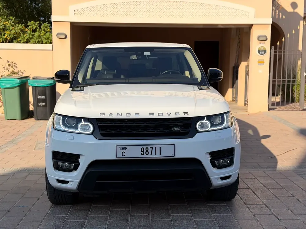 Range Rover Sport Dynamic V6 White 2015 In Excellent Condition - Image 8