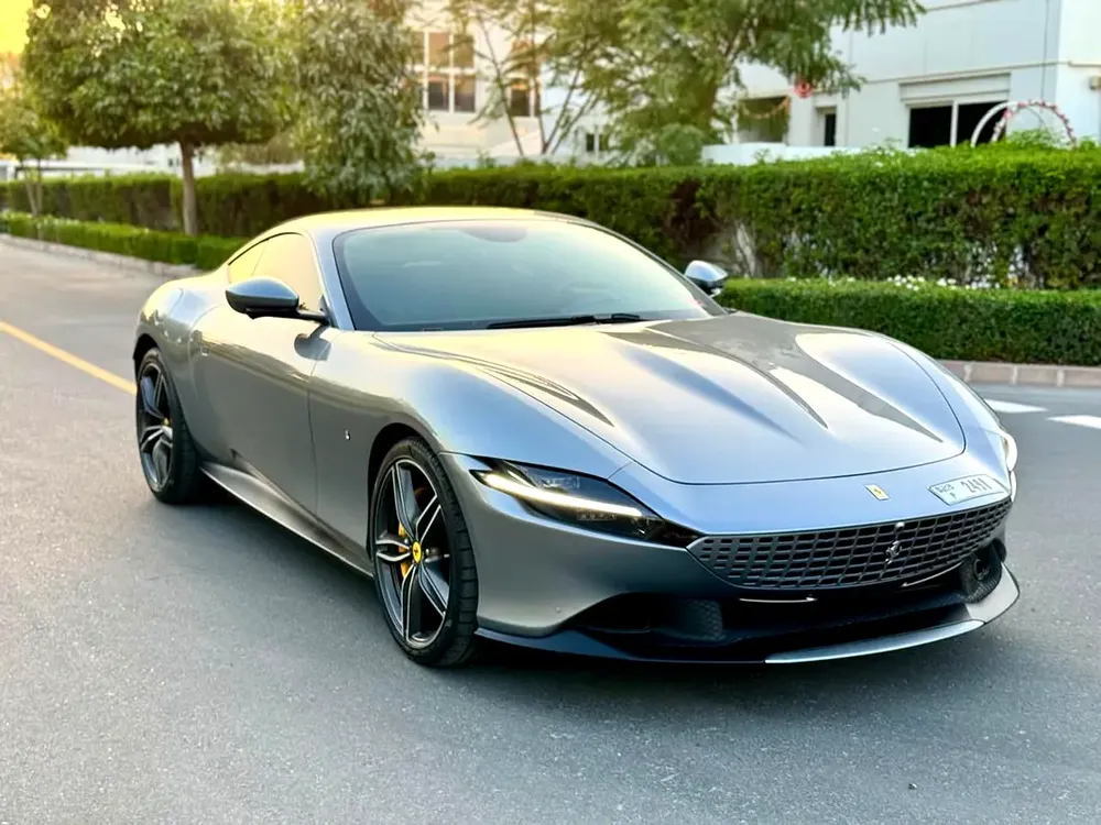 Agency warranty and service contract//Ferrari Roma 2022 GCC Specs - Image 4