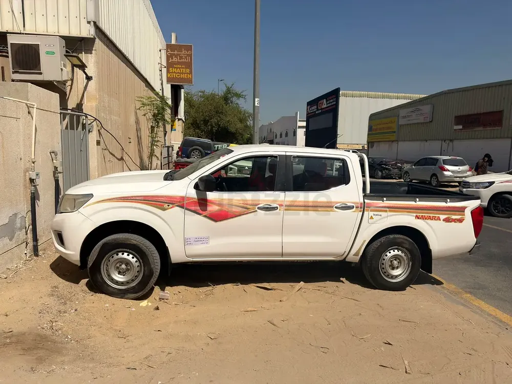 Nissan Navara 2019 GCC Specs - Well Maintained - Image 8