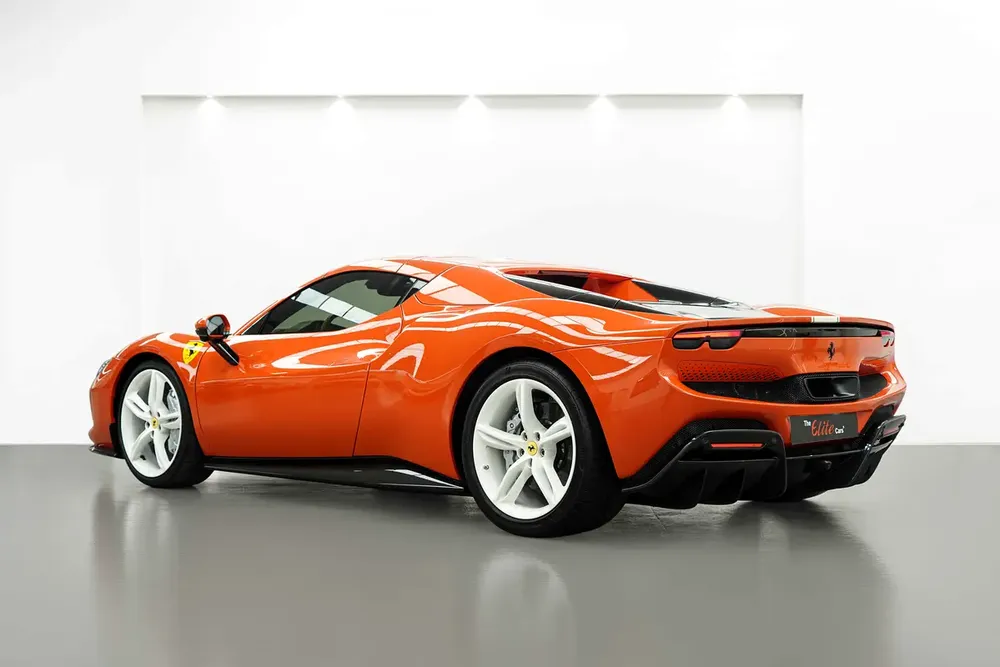 2026 FERRARI 296 GTS / GCC / WARRANTY AND SERVICE CONTRACT - Image 4