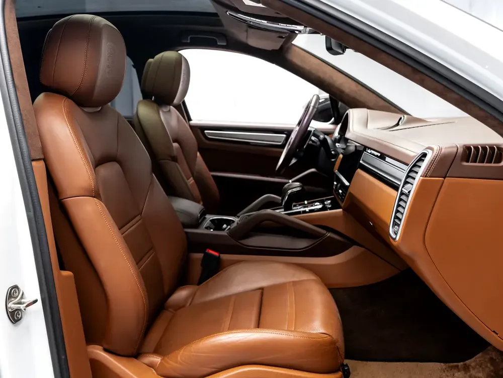SUMMER STARTS NOW | EXCLUSIVE DEAL BY BLACKLINE, Warranty, Full Service History, GCC - Image 9