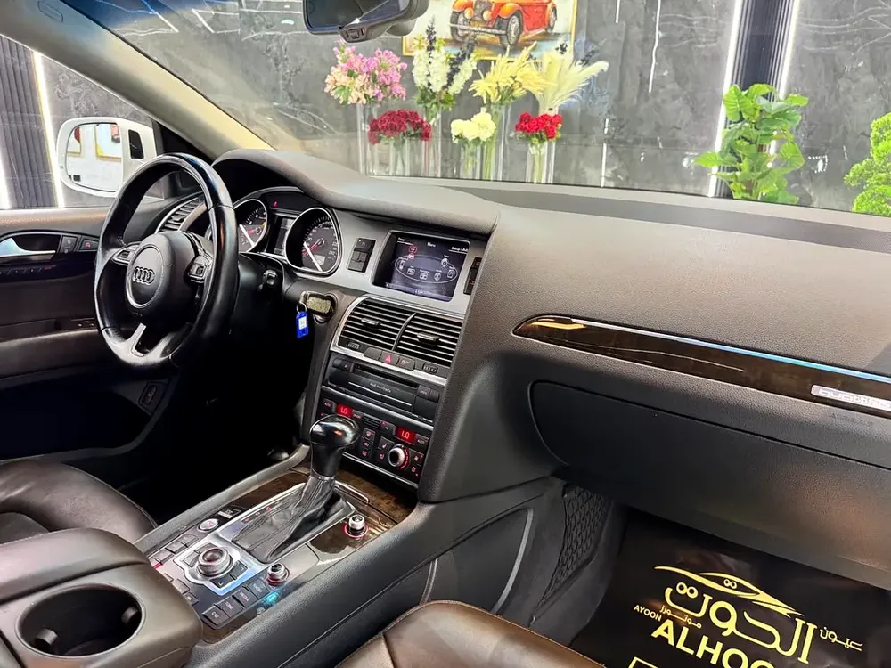 LOVELY AUDI Q7 V6 QUATTRO * S-LINE * || 
HIGHEST CATEGORY  || GCC || LOW
MILEAGE - Image 14