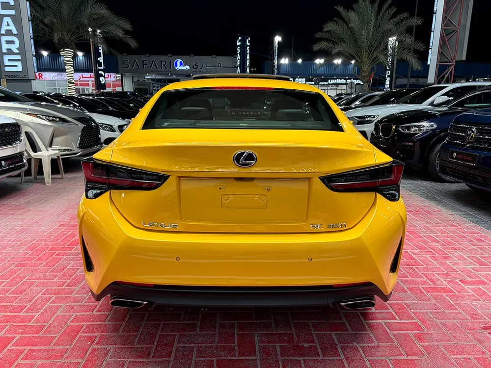 2020. RC350. Gcc spec. Only 35000km - Image 4