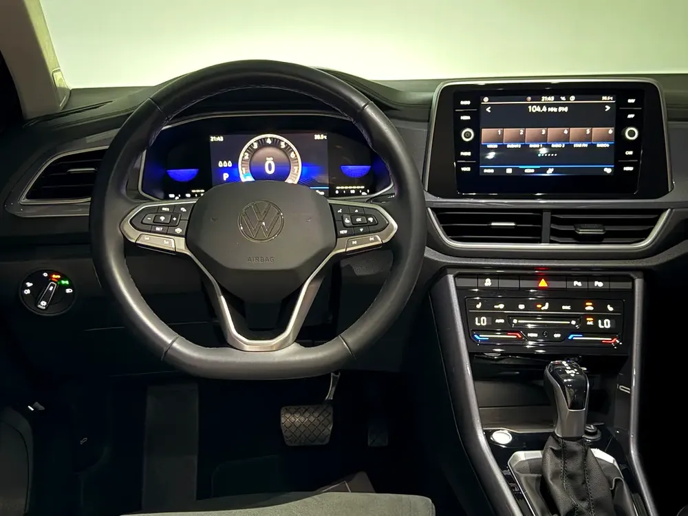 2028 UNLIMITED KM VW WARRANTY - Image 15