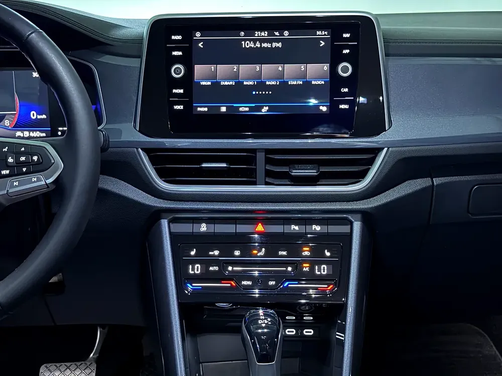 2028 UNLIMITED KM VW WARRANTY - Image 17