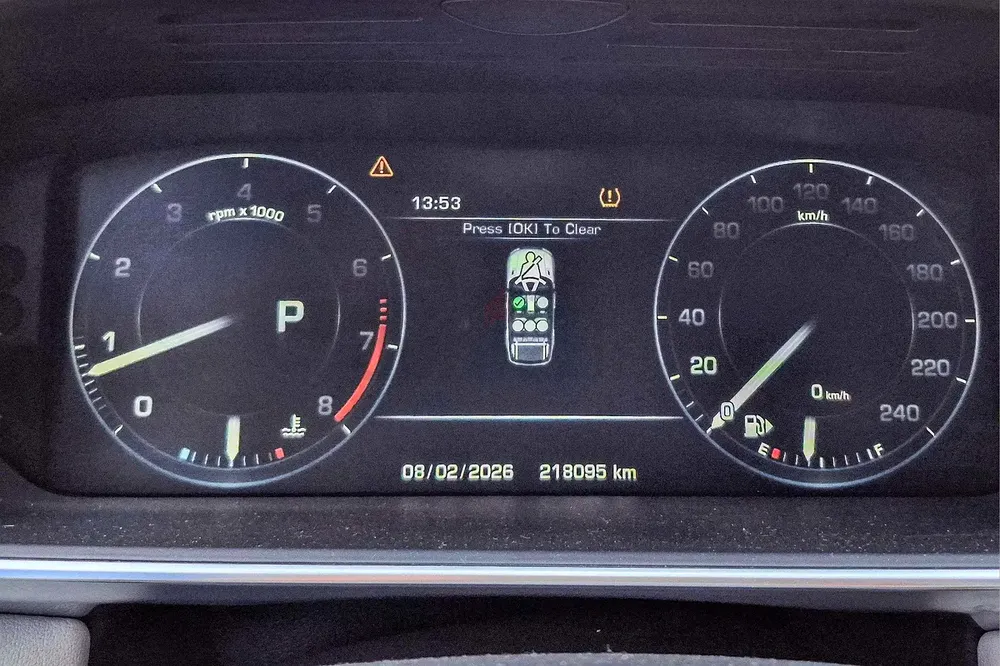 AED 1725/month | 2016 Land Rover Range Rover Sport HSE S | GCC Specs | Ref#426430 - Image 16