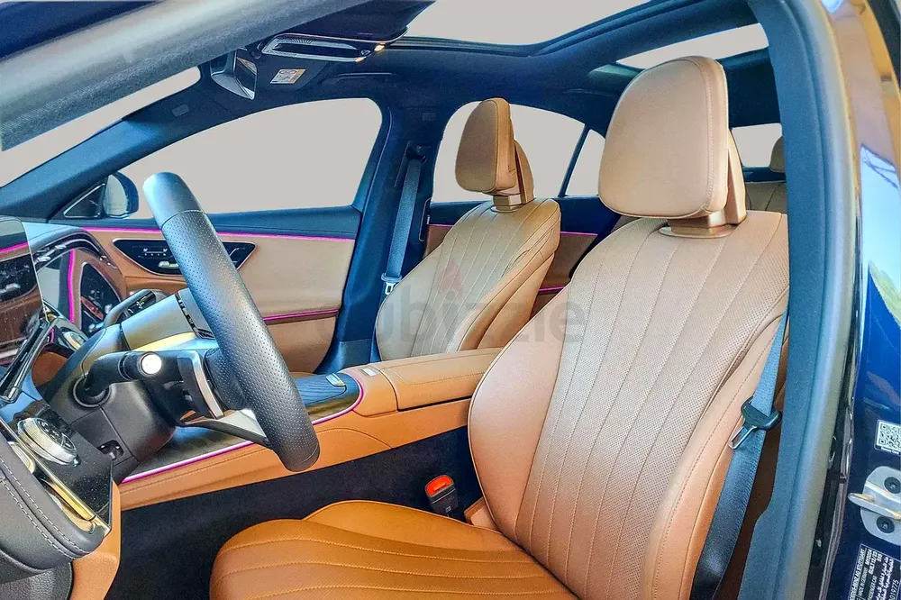 AED 5090/month | 2024 Mercedes-Benz E-Class E 300 | GCC Specs | Ref#432918 - Image 11