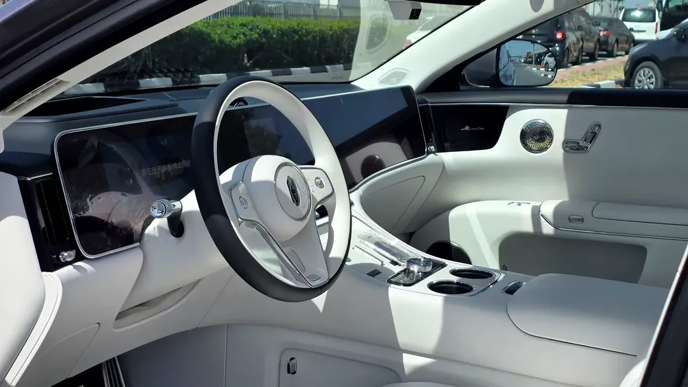 2025 MAEXTRO S800 | BRAND NEW | WARRANTY AND SERVICE CONTRACT - Image 5
