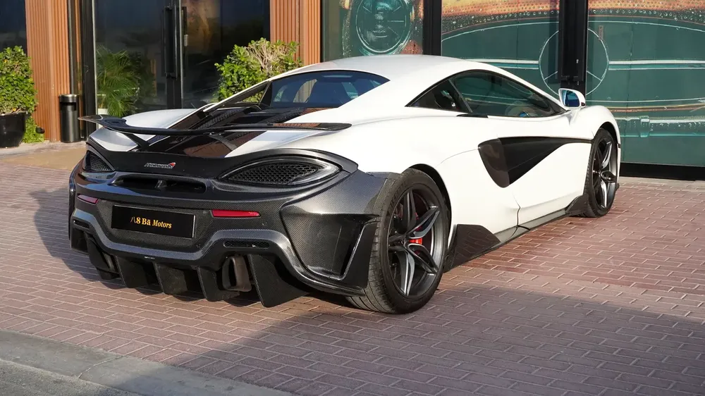 2016 Mclaren 570S | GCC Specs | Excellent Condition - Image 4