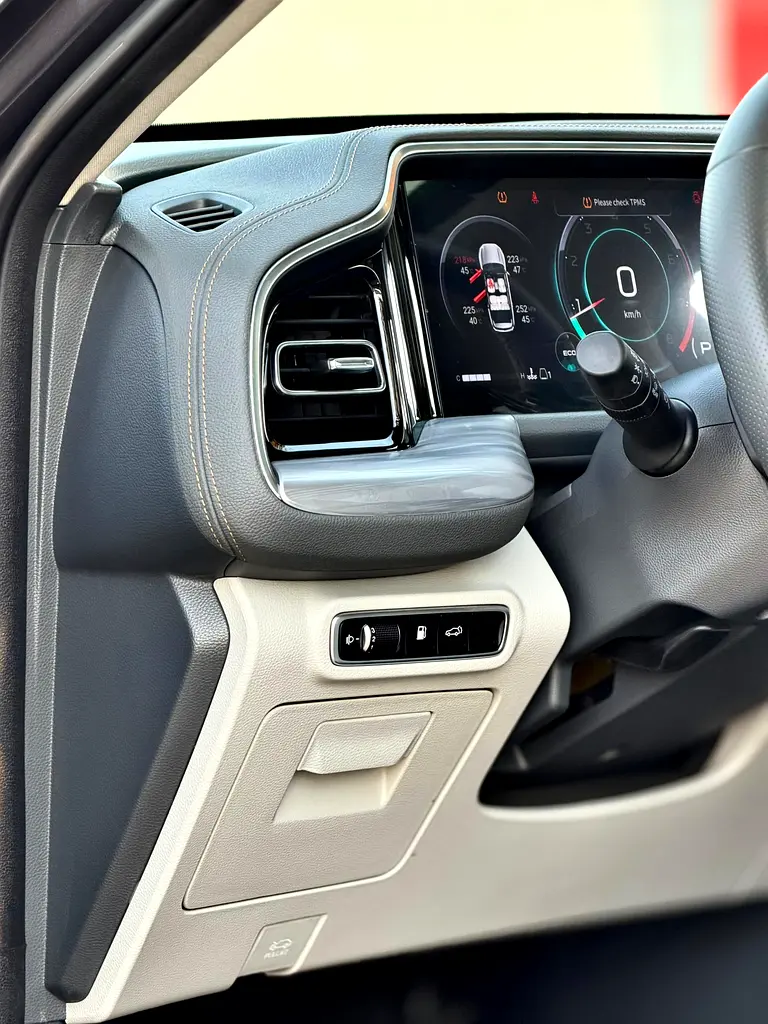 GAC GS8 GX 2024 GCC Specs ( Low kms ) . - Image 18