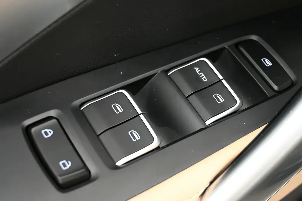 Chevrolet Captiva Premier 1.5L FWD - 2025 - Image 10