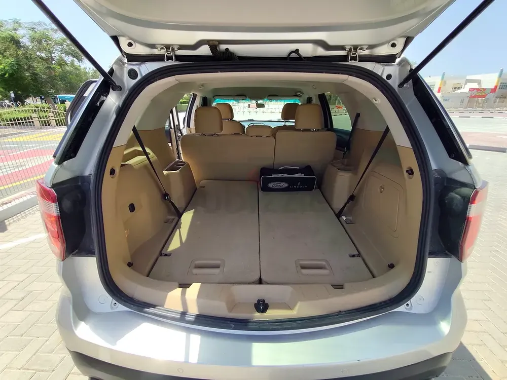 Ford Explorer XL 2017 GCC Specs - Excellent Condition - Image 4