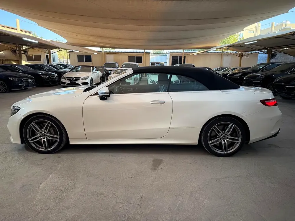 MERCEDES E CLASS E400 2018 3.0L | FULL SERVICE HISTORY | BURMESTER SOUND SYSTEM | 4 BUTTONS - Image 14