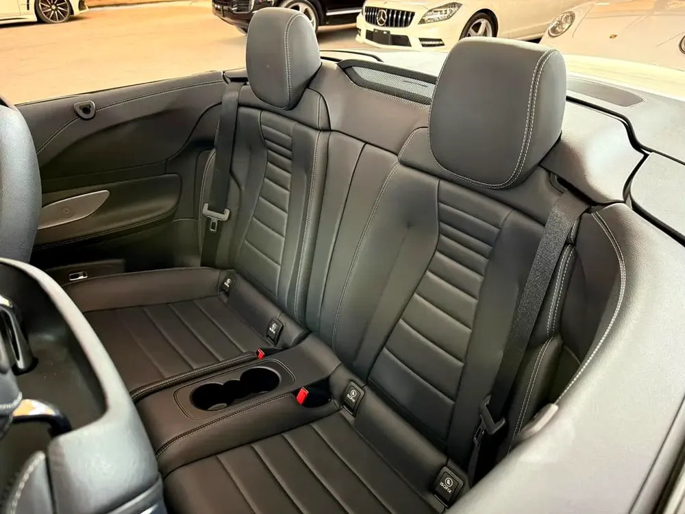 MERCEDES E CLASS E400 2018 3.0L | FULL SERVICE HISTORY | BURMESTER SOUND SYSTEM | 4 BUTTONS - Image 19