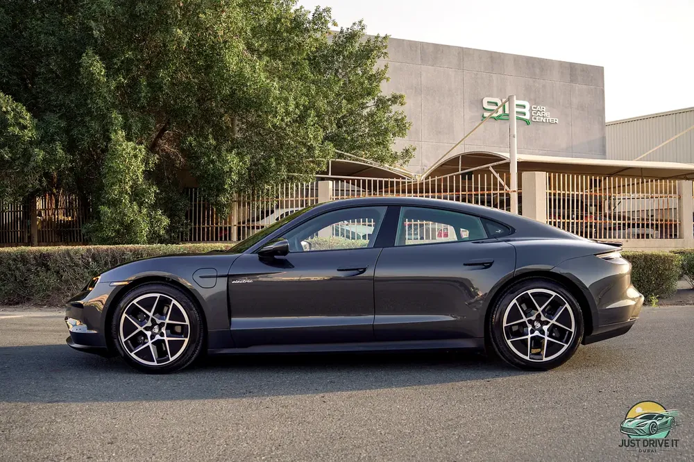 2025 Porsche Taycan – GCC – Al Naboodah – 12,500kms only – Warranty october 2026 - Image 10