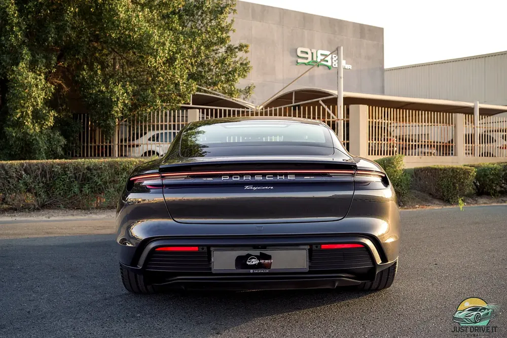 2025 Porsche Taycan – GCC – Al Naboodah – 12,500kms only – Warranty october 2026 - Image 12