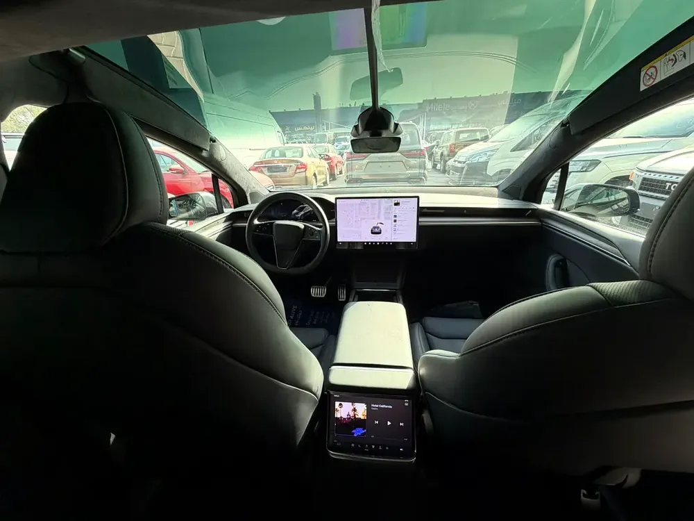 Tesla Model X, 2024MY - Image 18