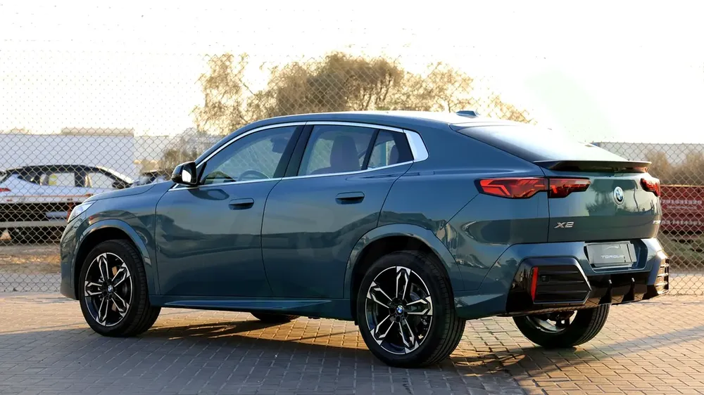 ( Only For Export  ) 2026 BMW X2 sDrive 25i M 2.0T FWD BRAND NEW - Image 5