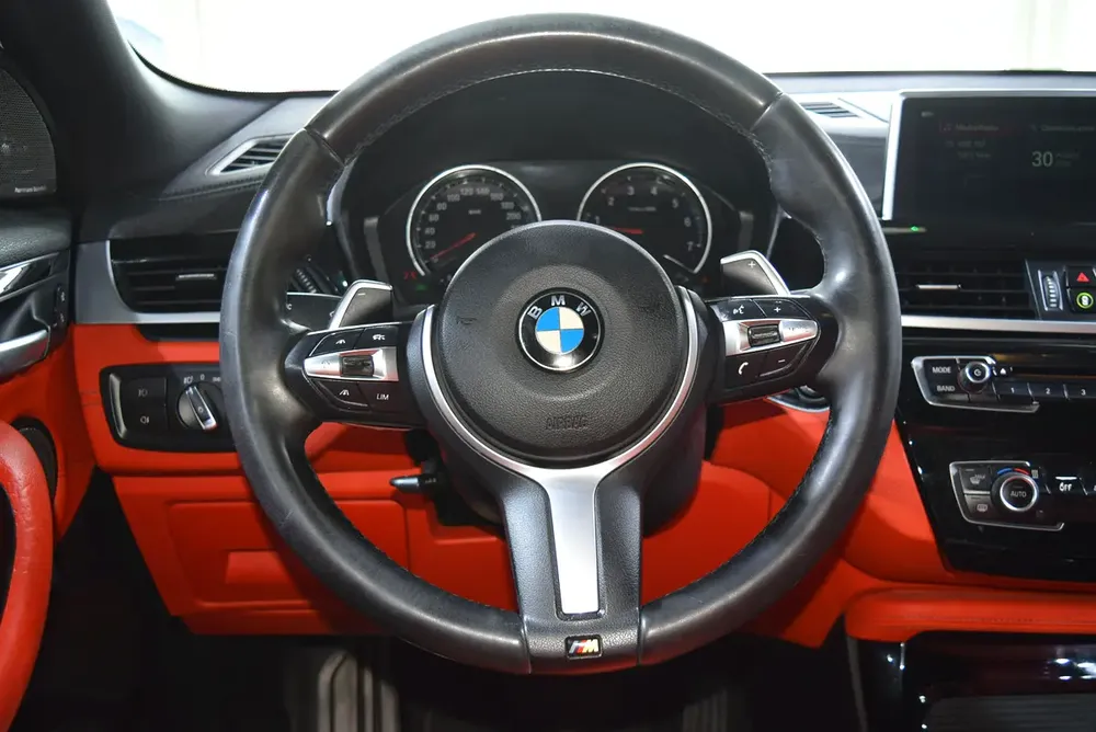 M - Sport . GCC Specs. Single Owner . Well Maintained - Image 11