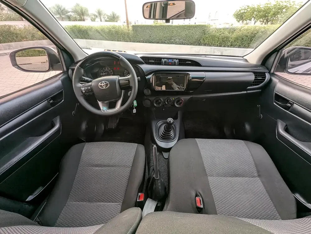 Toyota Hilux Double Cab 4X2 GCC Premium Condition Clean Inside Out With Low KM - Image 10