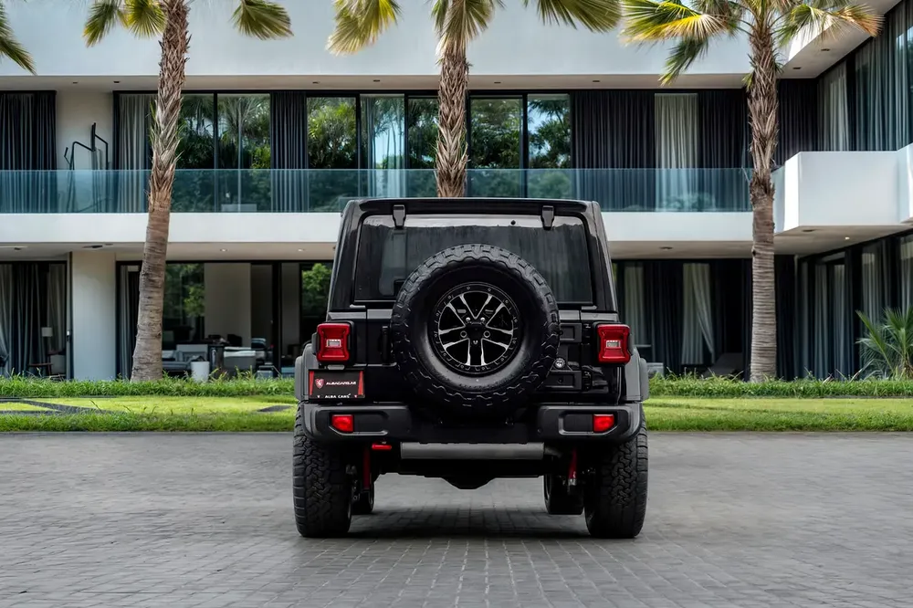 4,309 P.M | 0% Downpayment | Rubicon | Jeep Warranty + Service! - Image 5