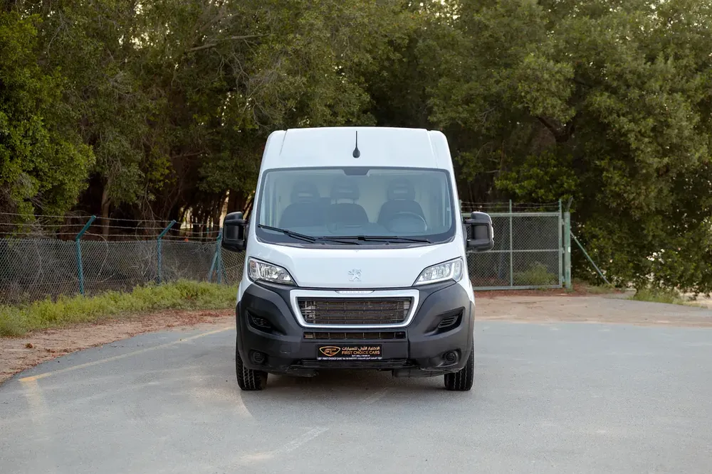 Peugeot Boxer Delivery Van | GCC Specs | Ref#P01591 - Image 5