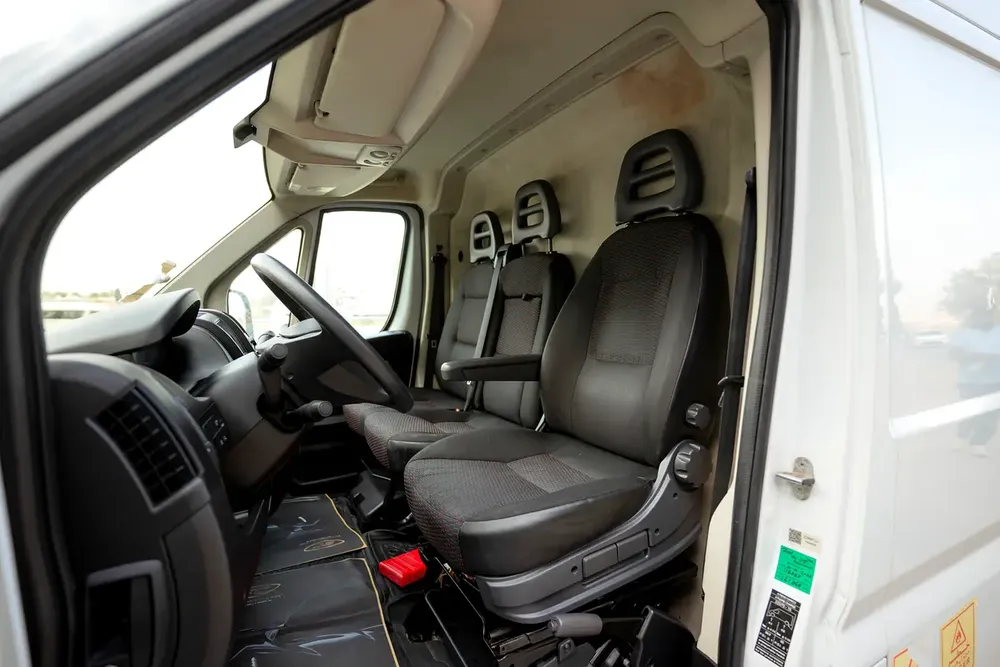 Peugeot Boxer Delivery Van | GCC Specs | Ref#P01591 - Image 9