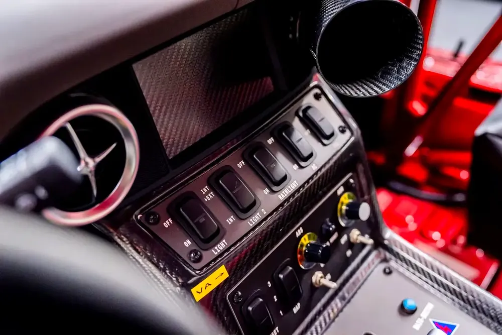 2011 Mercedes-Benz SLS GT3 AMG Race Spec Collector Car 1 of 1 - Image 16
