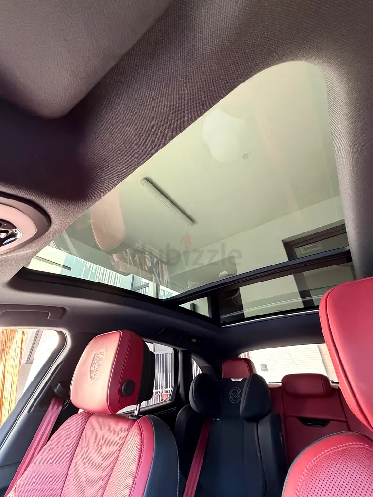 Full options | Porsche Approved Warranty until 11/2026 | Low km - Image 19