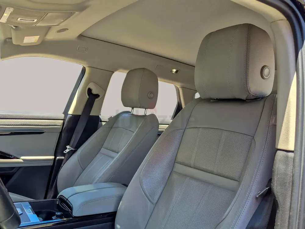 AED 1900/month | 2021 Land Rover Range Rover Evoque  | GCC Specs | Ref#468754 - Image 11