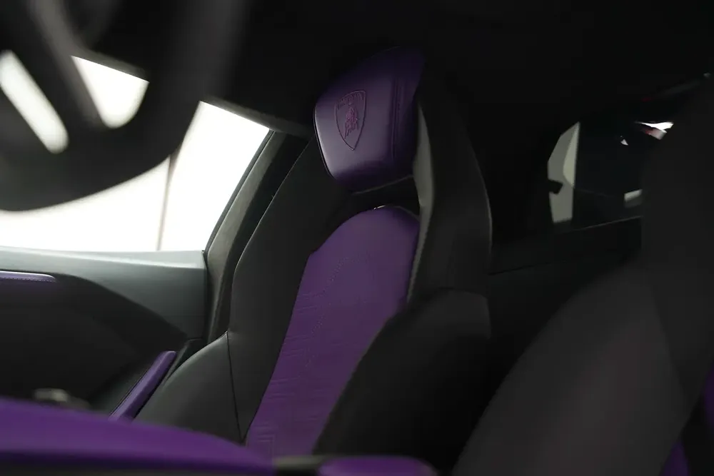 2025 LAMBORGHINI REVUELTO - Image 12