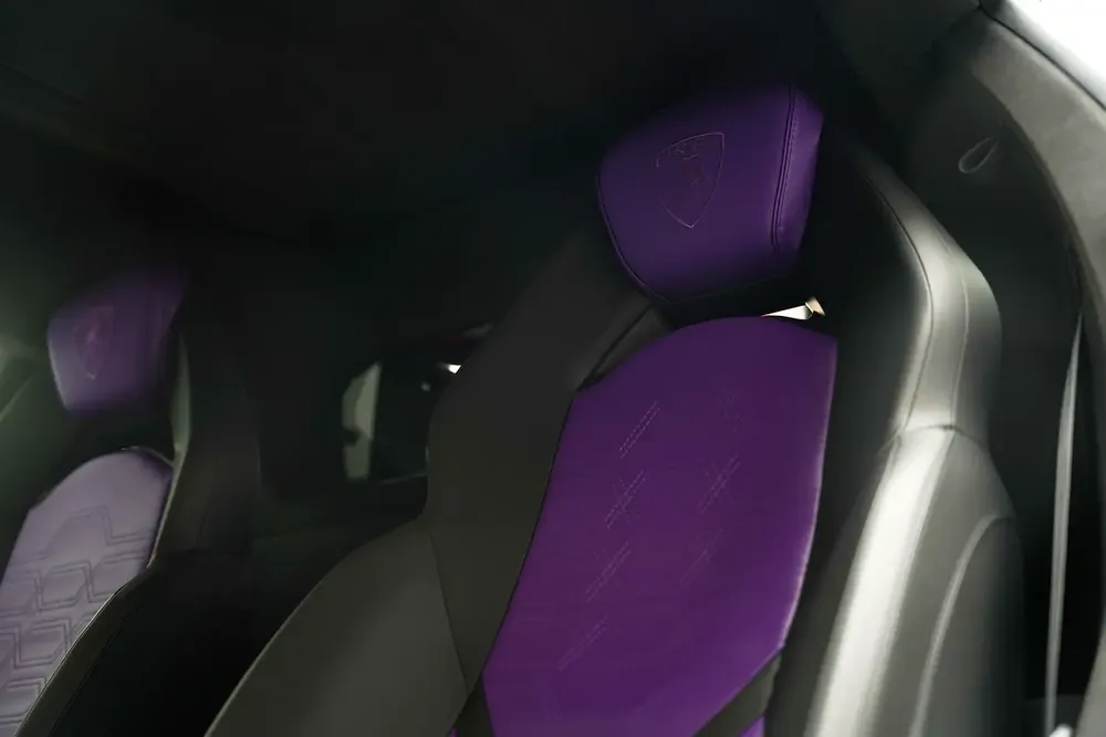2025 LAMBORGHINI REVUELTO - Image 13