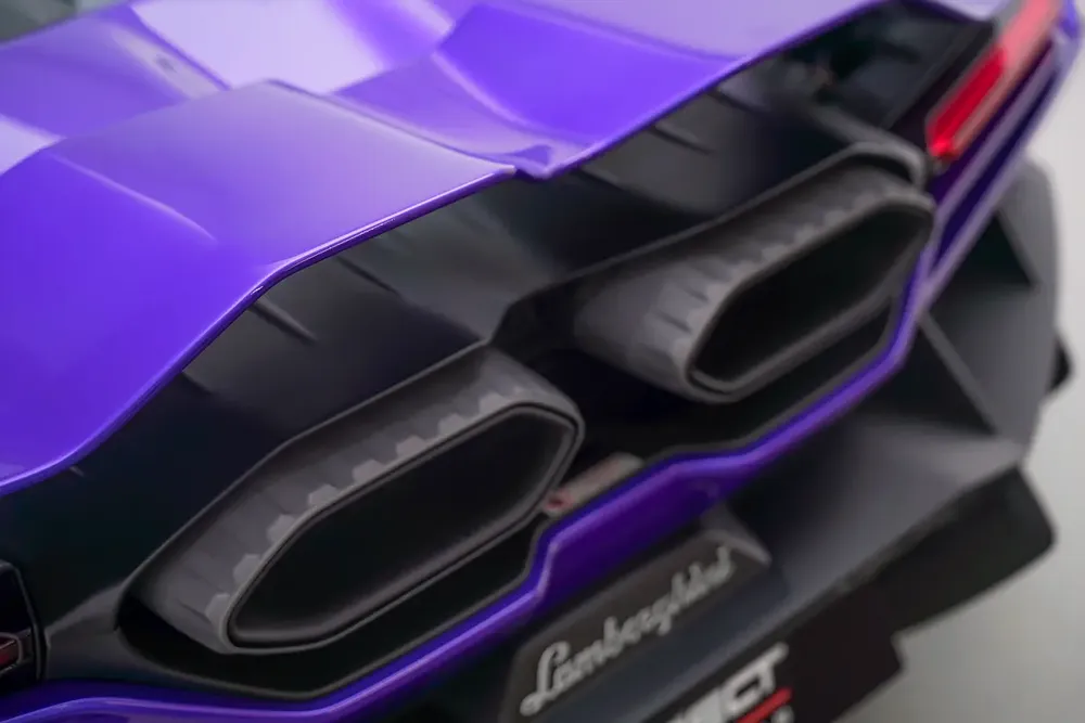 2025 LAMBORGHINI REVUELTO - Image 20