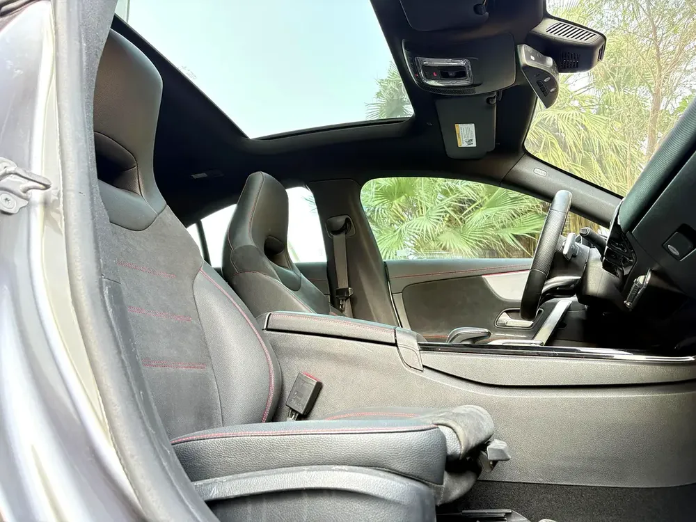 Mercedes-Benz CLA 250 AMG 2022 - American Specs - Image 14