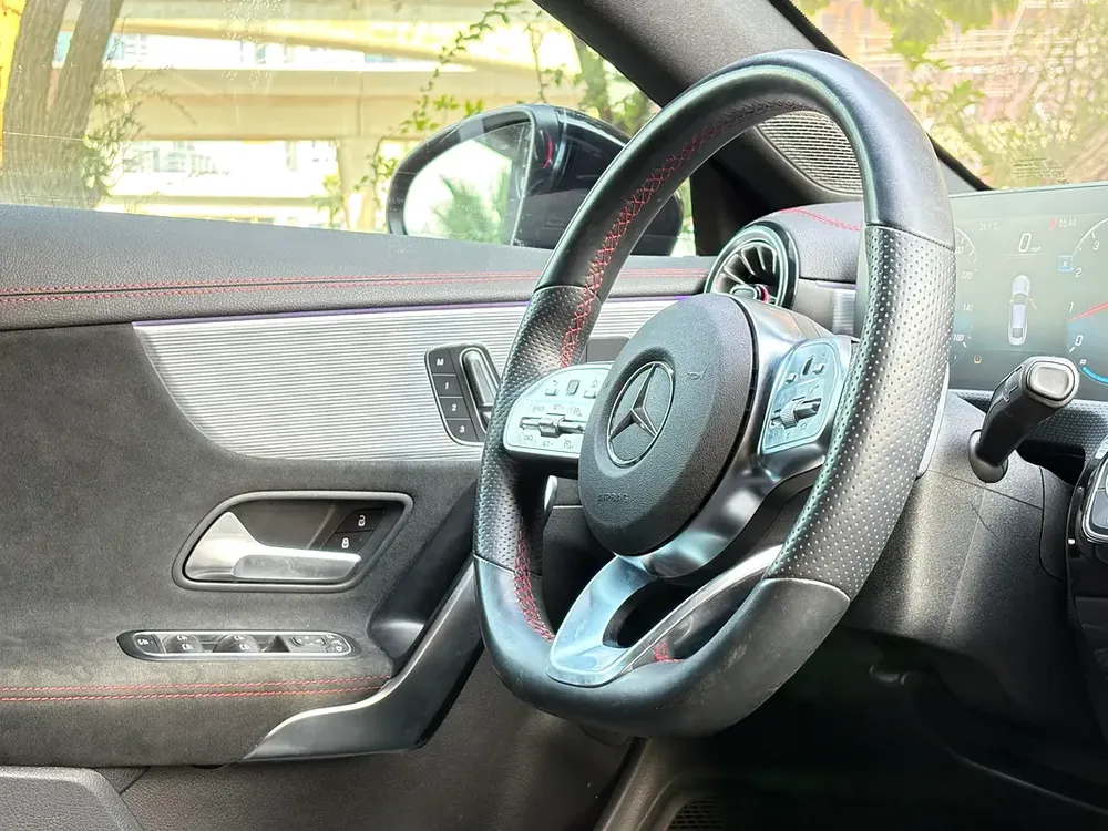 Mercedes-Benz CLA 250 AMG 2022 - American Specs - Image 9