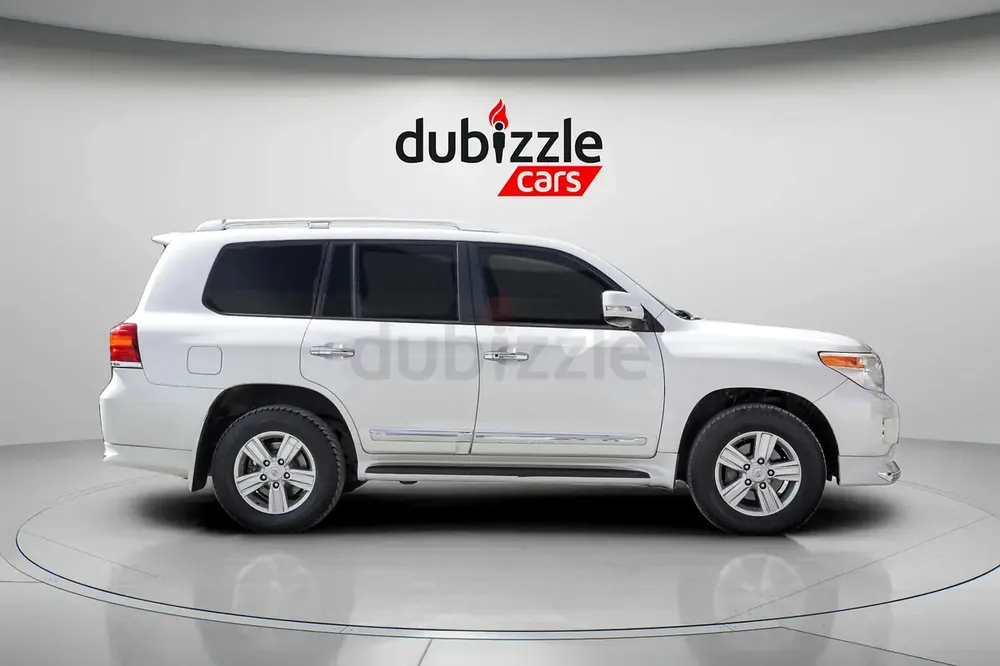 Inspected Car | 2014 Toyota Land Cruiser  | GCC Specs | Ref#433543 - Image 4
