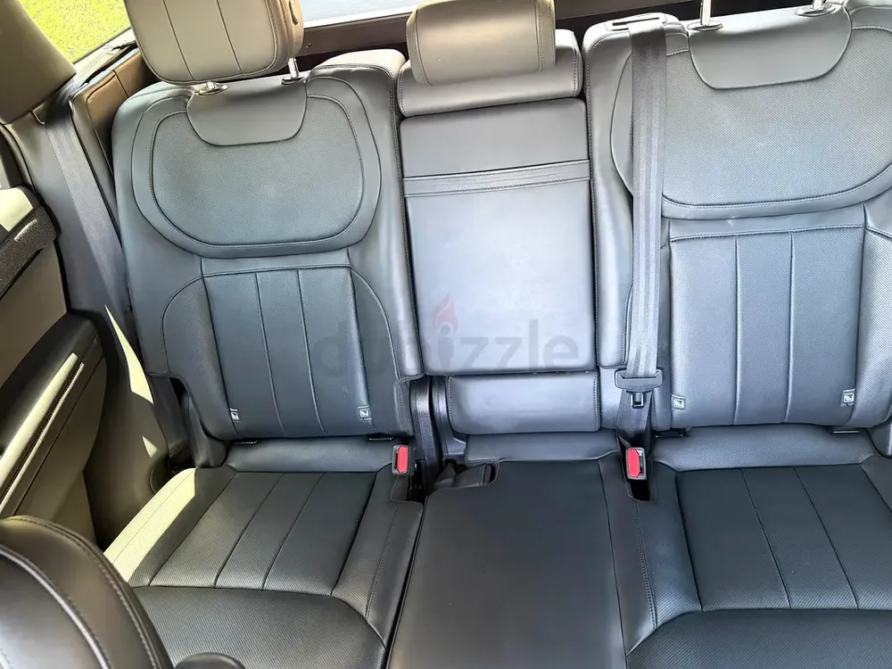 2023 Land Rover Range Rover Sport P400 Dynamic SE | US Specs - Image 11