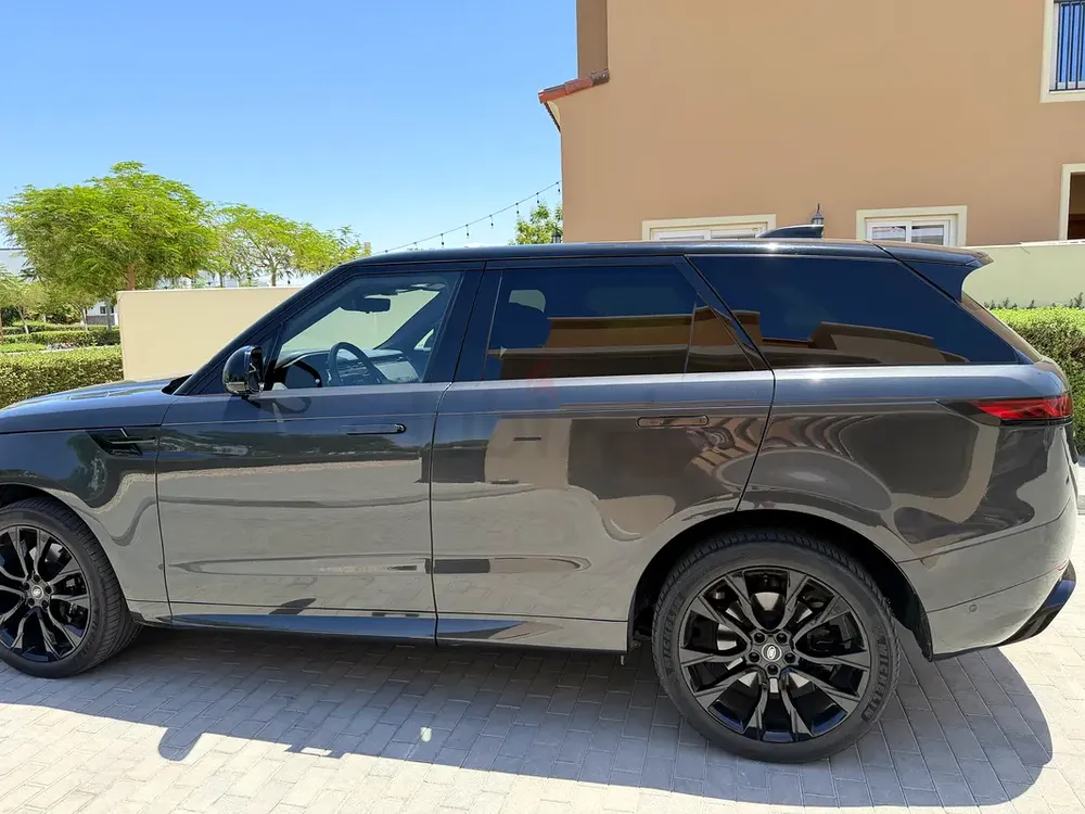 2023 Land Rover Range Rover Sport P400 Dynamic SE | US Specs - Image 5