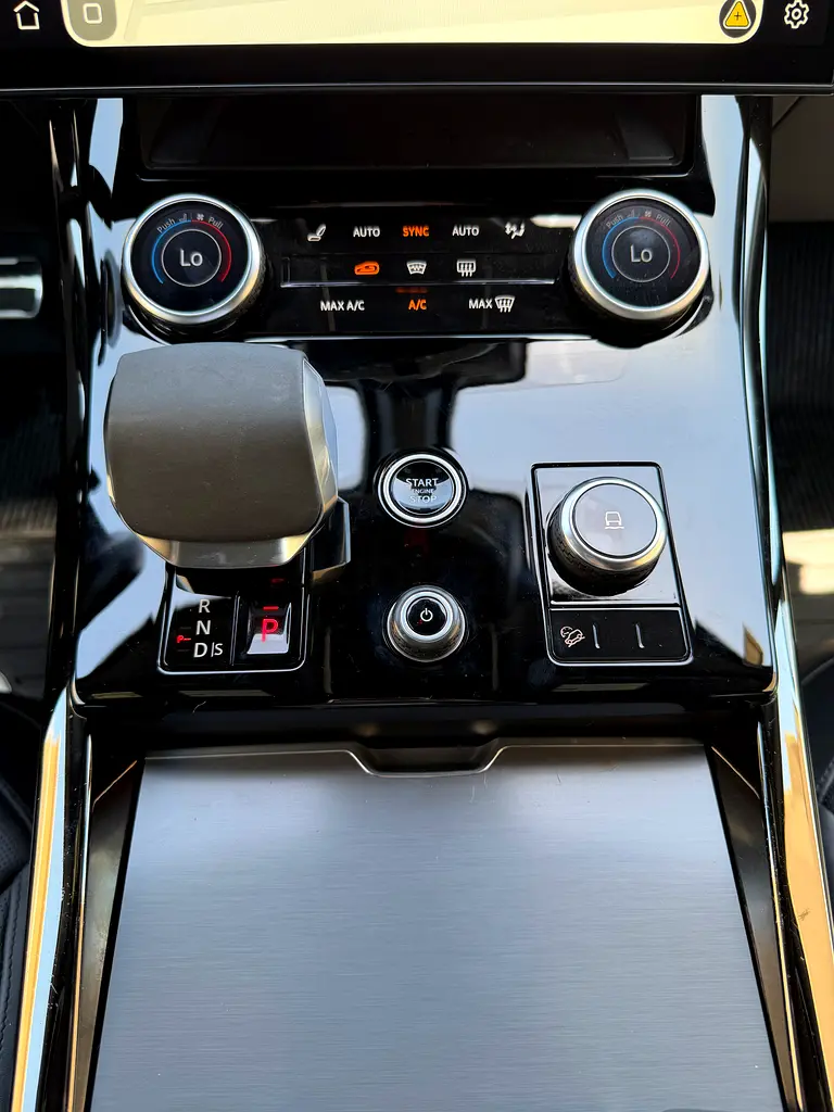 2023 Land Rover Range Rover Sport P400 Dynamic SE | US Specs - Image 7