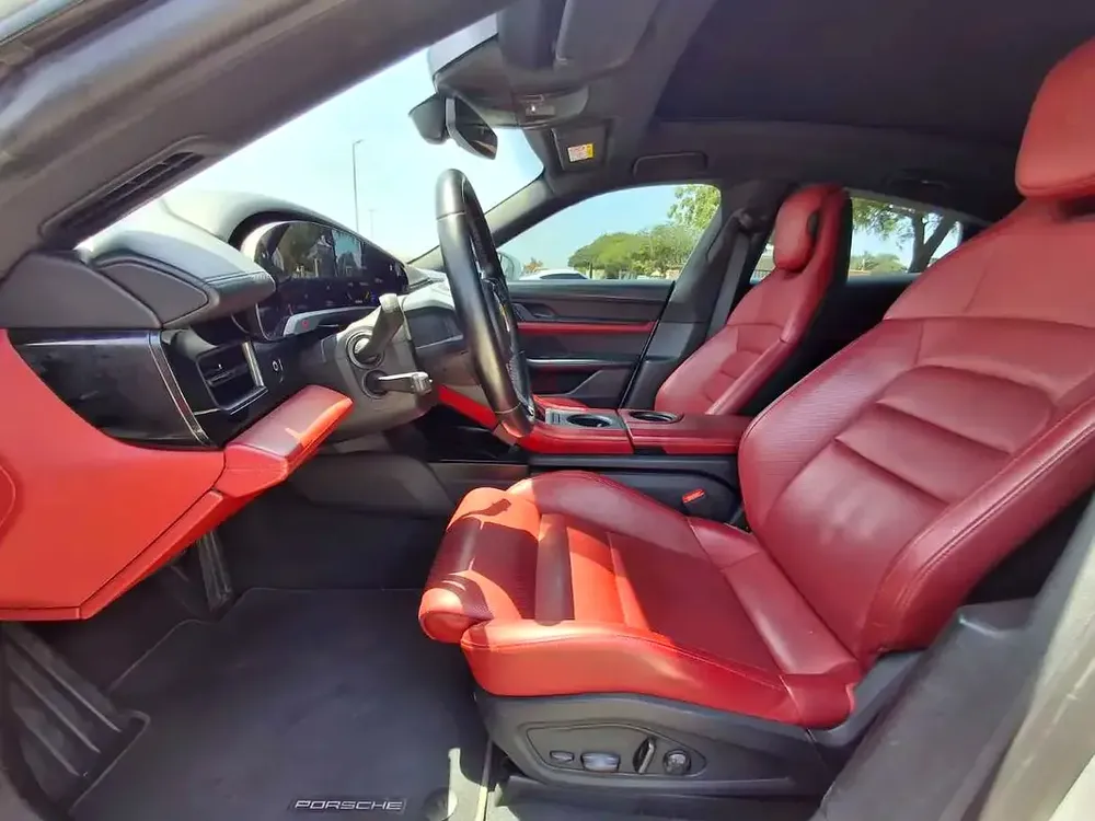 Porsche Taycan 2021 | Full Option | GCC Specs | Battery performance plus - Image 7