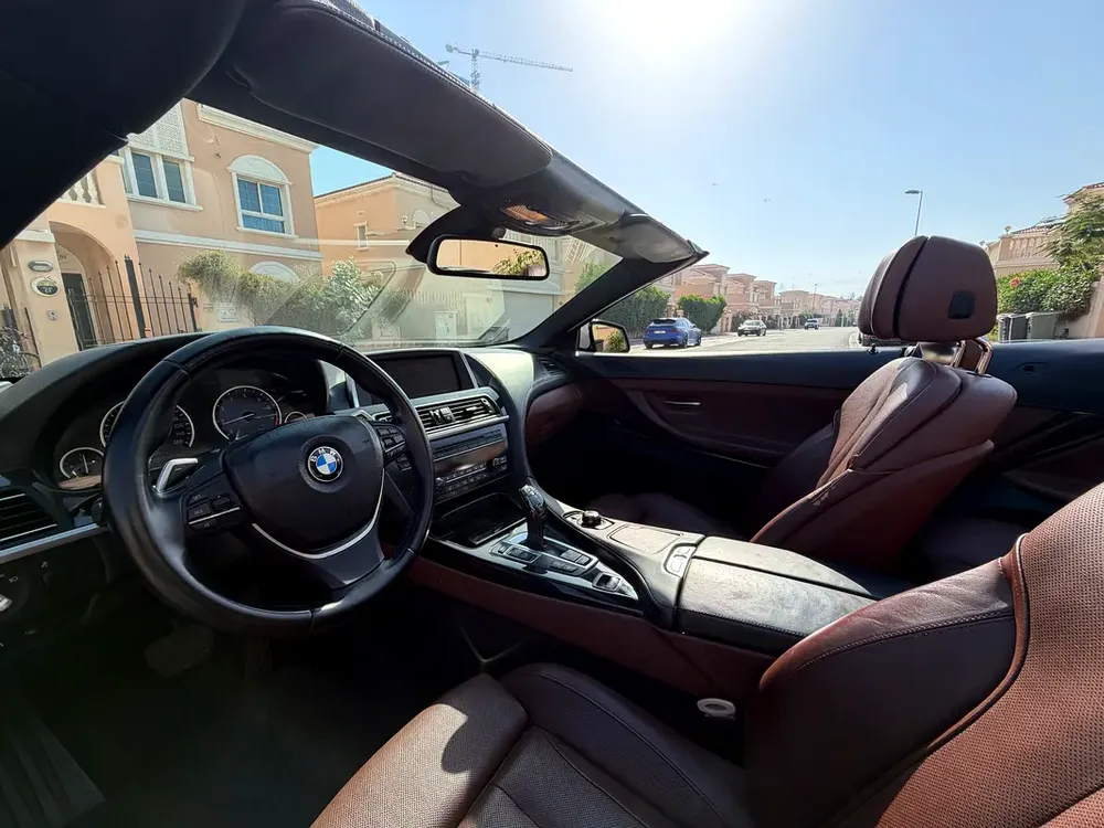BMW 6-Series 650i xDrive M Sport  soft Top convertibles 2011 | GCC Specs | Low Mileage - Image 11