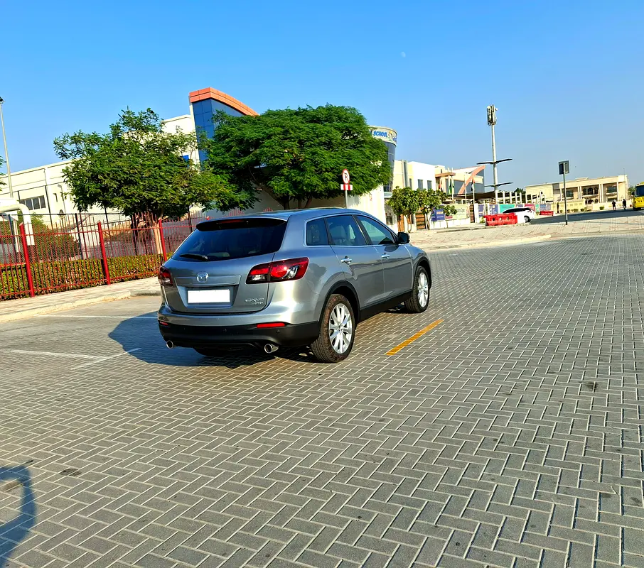 Astonishing Mazda CX-9 2016, GCC Top Option, Low Milage, Zero Accident, Well Maintained - Image 18