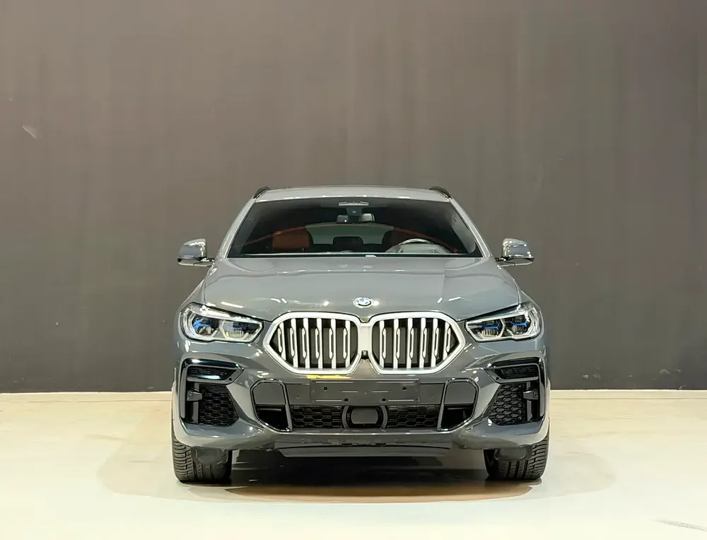 BMW X6 xDRIVE 40i M-Sport 2022 GCC FHS AGMC WARRANTY & SERVICE - Image 5