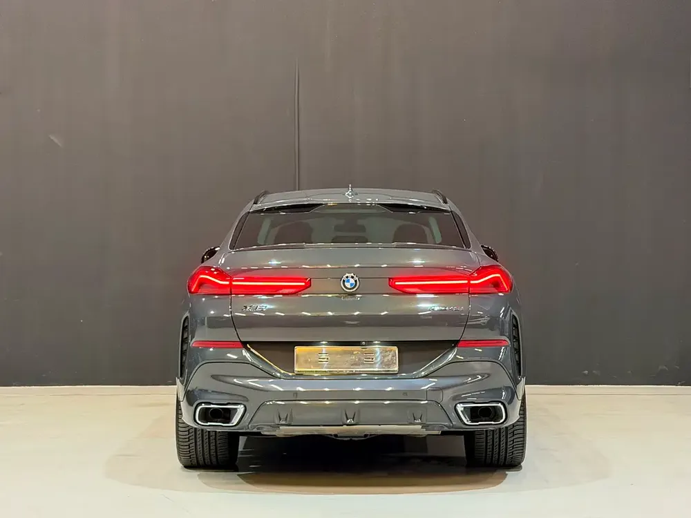 BMW X6 xDRIVE 40i M-Sport 2022 GCC FHS AGMC WARRANTY & SERVICE - Image 6
