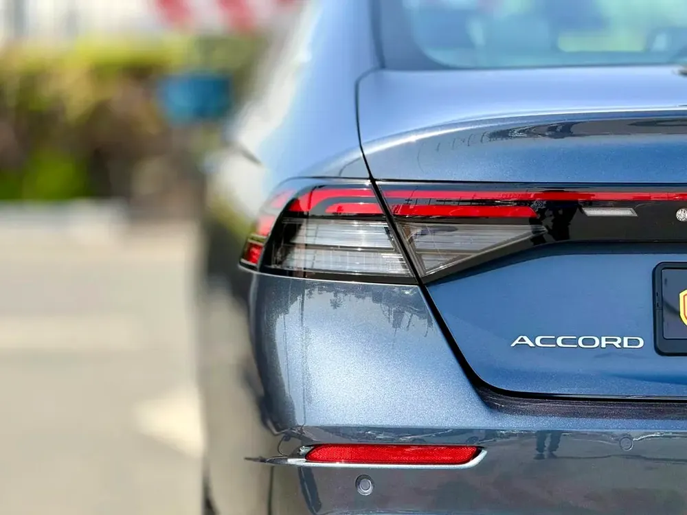 HONDA ACCORD EX-L 2023 | GCC SPECS | FULL OPTION | LOW MILEAGE | UNDER WARRANTY AND SERVICE CONTRACT - Image 15