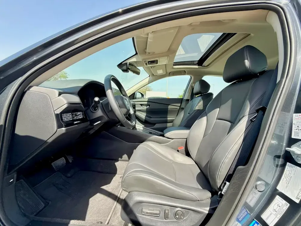 HONDA ACCORD EX-L 2023 | GCC SPECS | FULL OPTION | LOW MILEAGE | UNDER WARRANTY AND SERVICE CONTRACT - Image 7